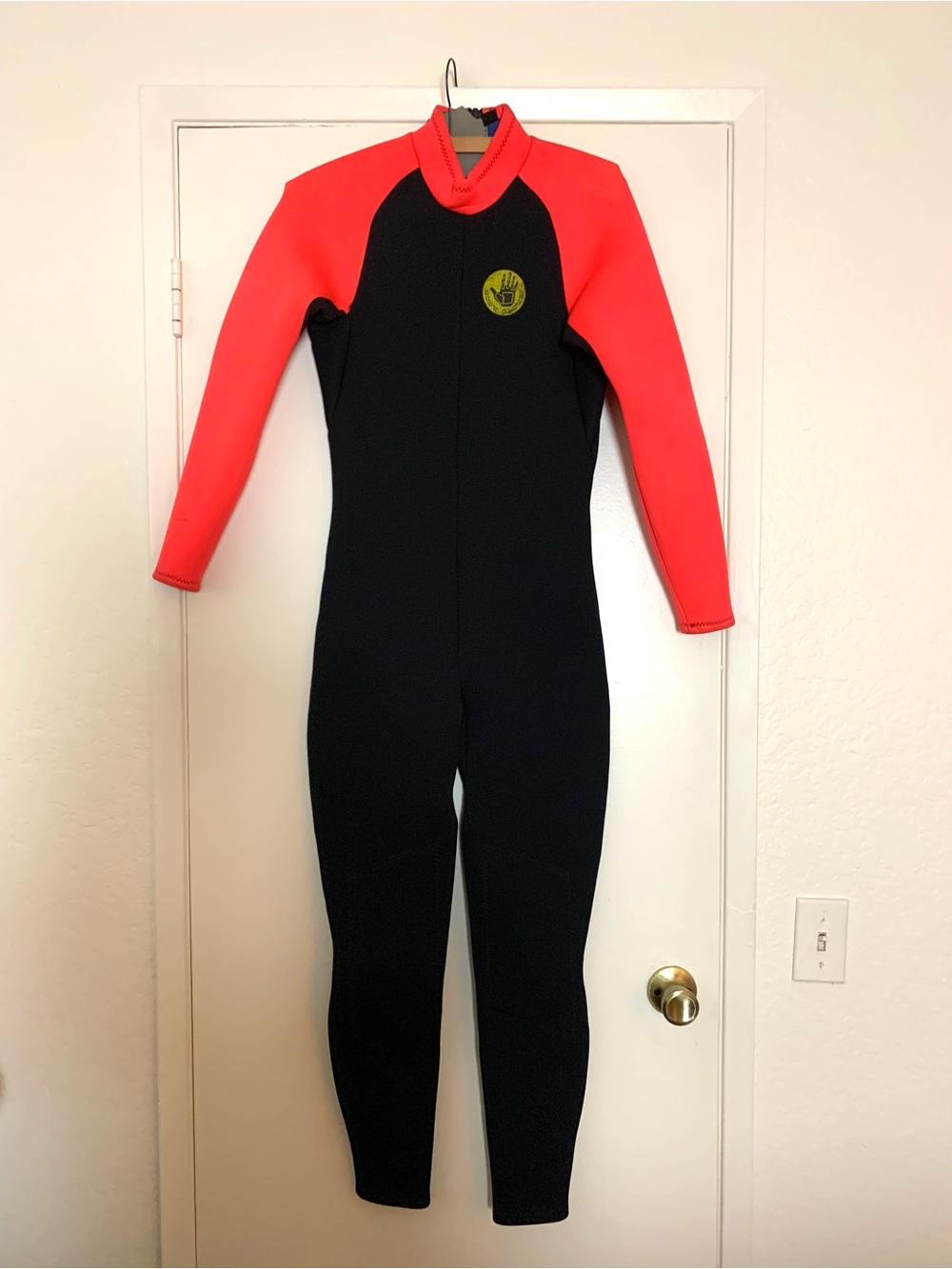 Body Glove Wetsuit Surf Suit Neonpren Laminated Full Size Black Neon Pink